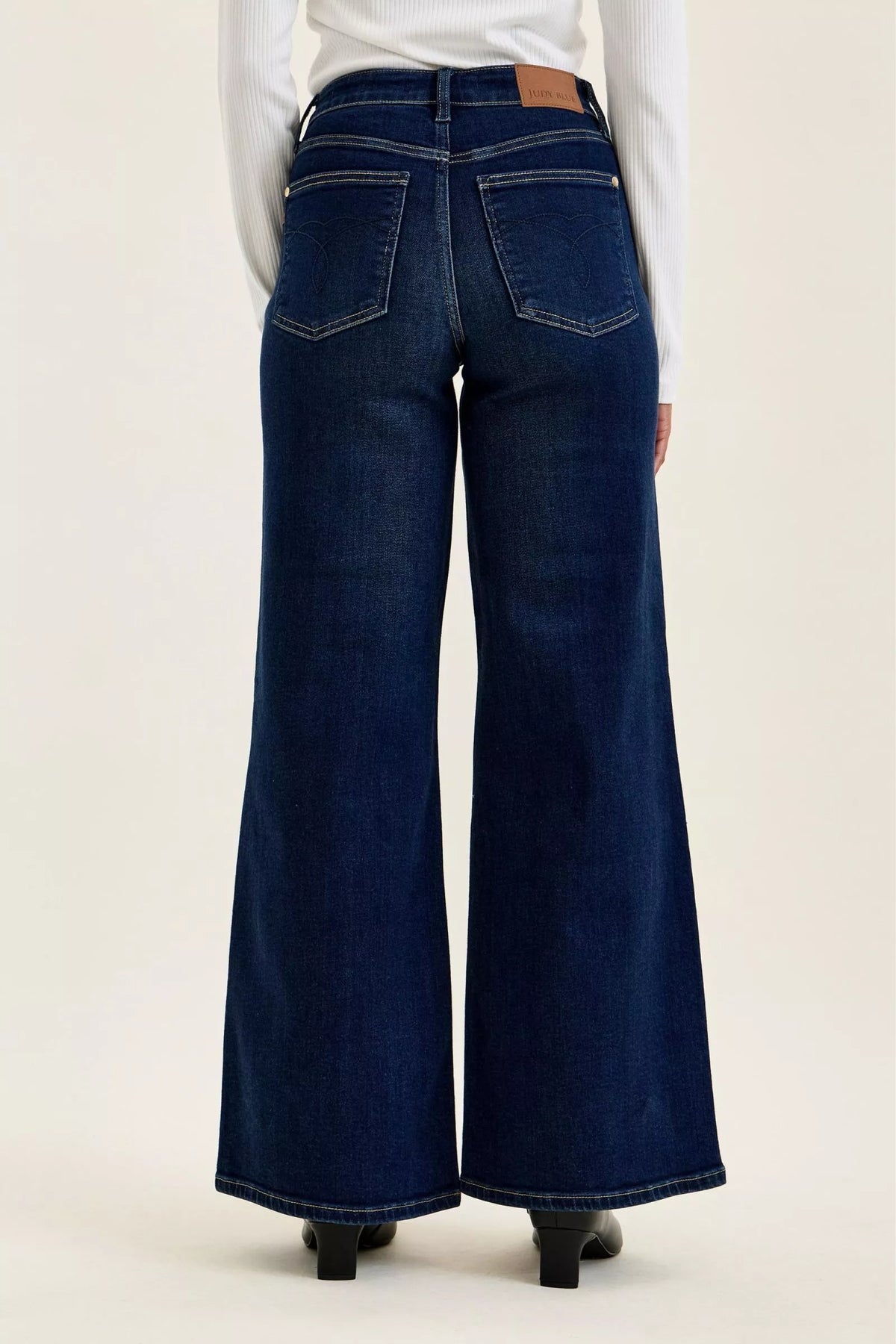 Vida jeans med hög midja i mörk tvätt, bild 4