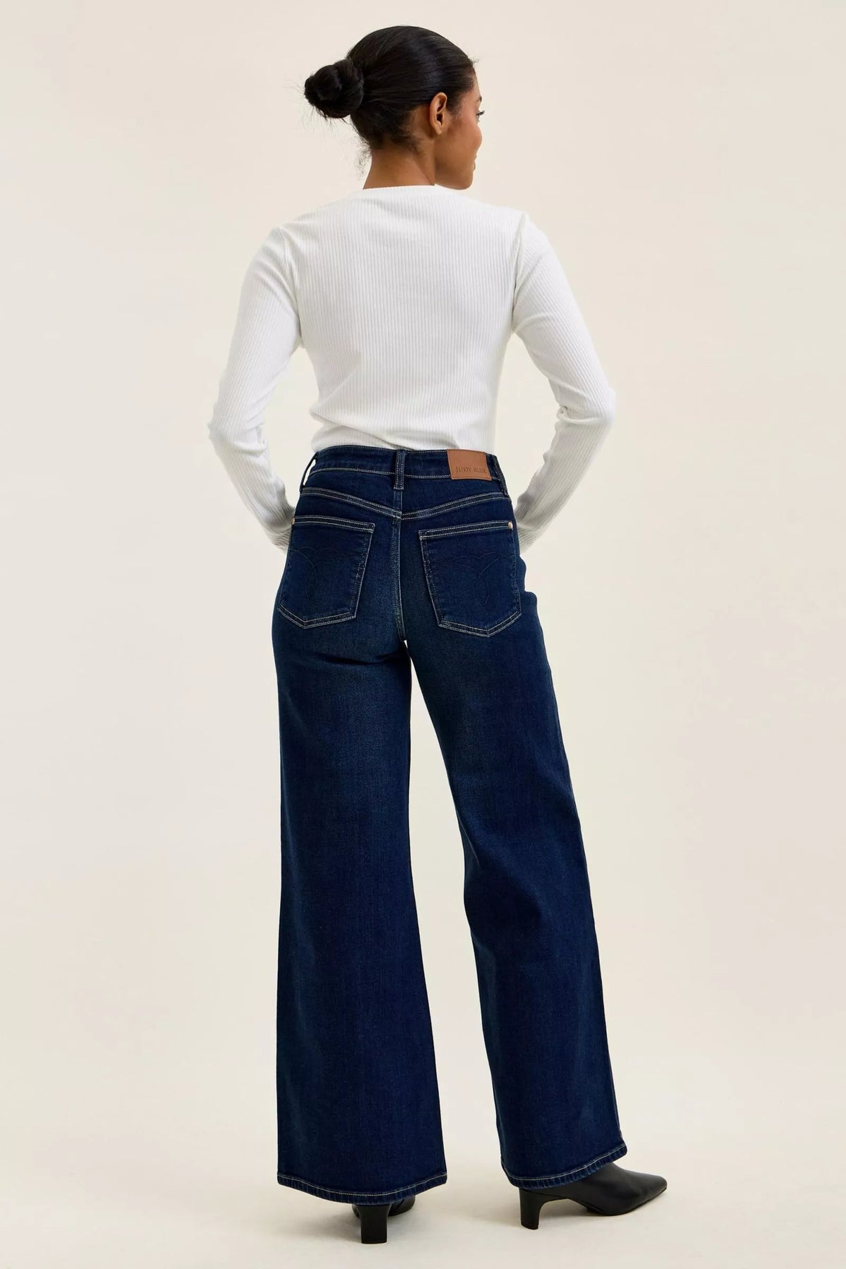 Vida jeans med hög midja i mörk tvätt, bild 8