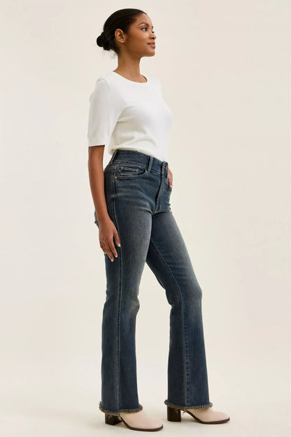 Jeans med hög midja och rå kant, bild 10