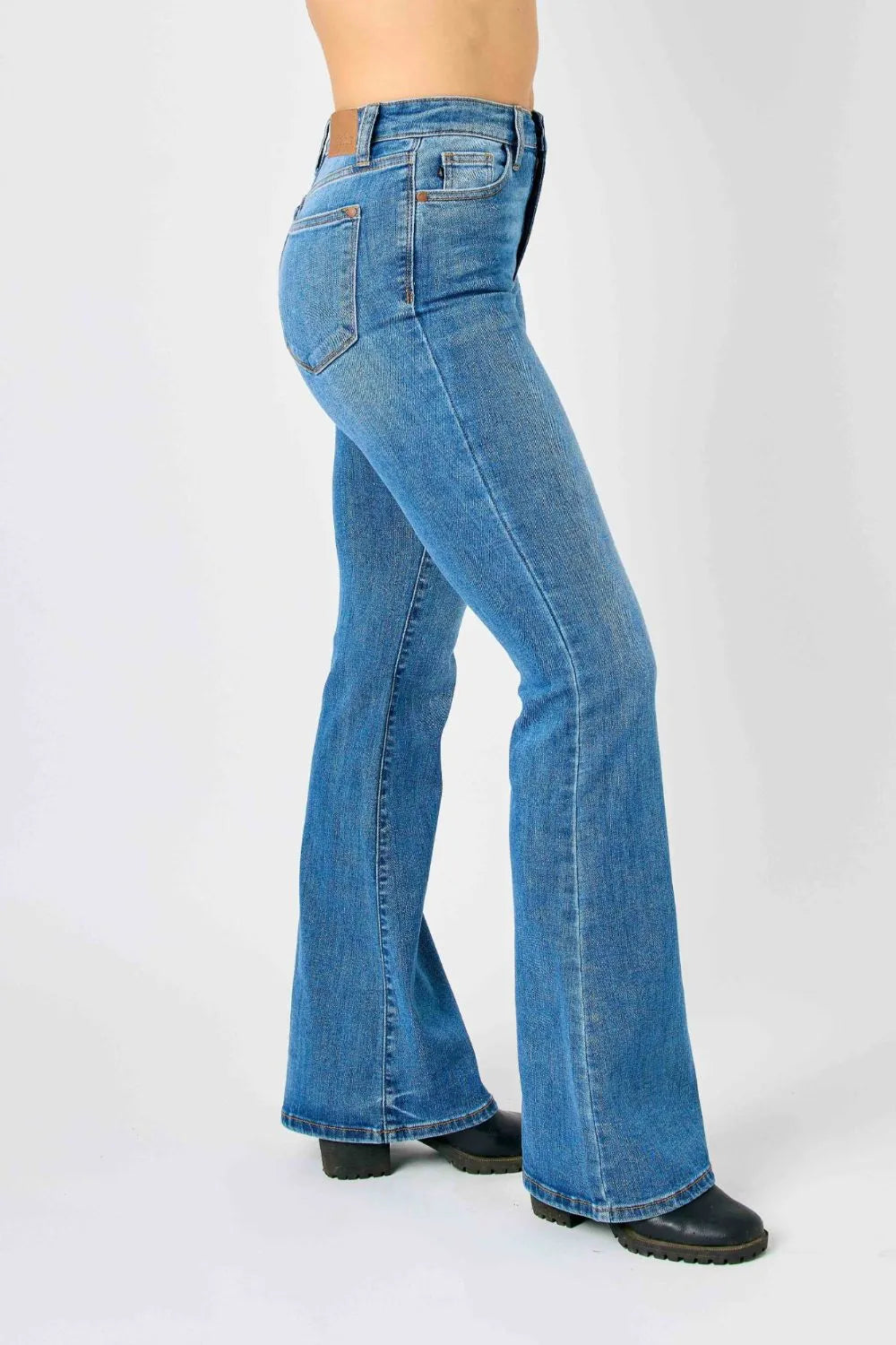 Klassiska flare-jeans med hög midja, bild 9