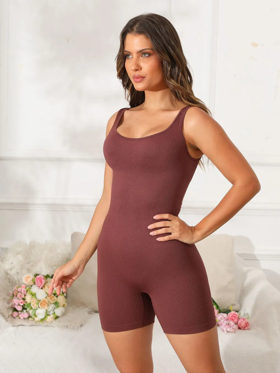 Active romper med rund hals Stella & Co